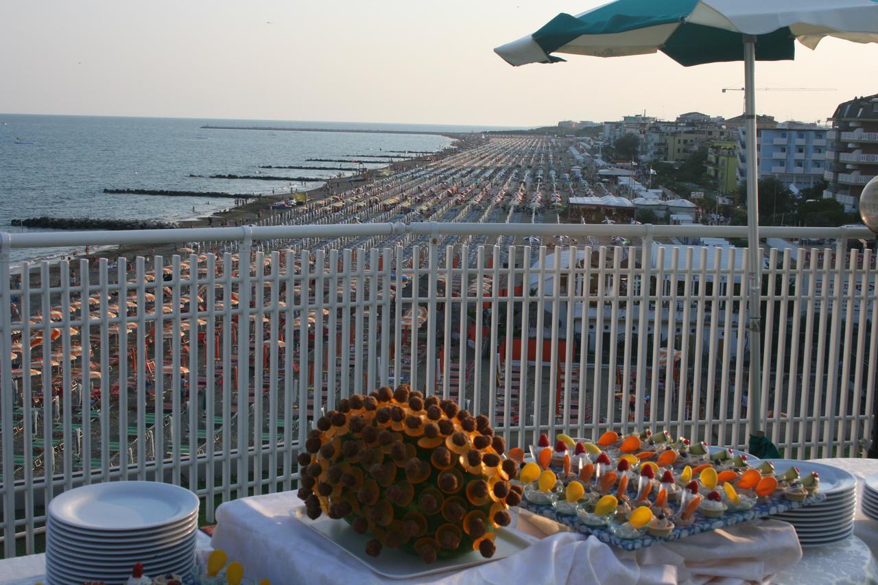 Hotel Adria Sul Mare Caorle Exterior photo